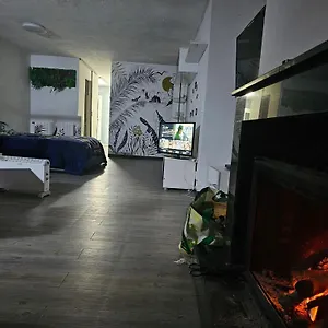 Estudio En Alquiler , Begur España