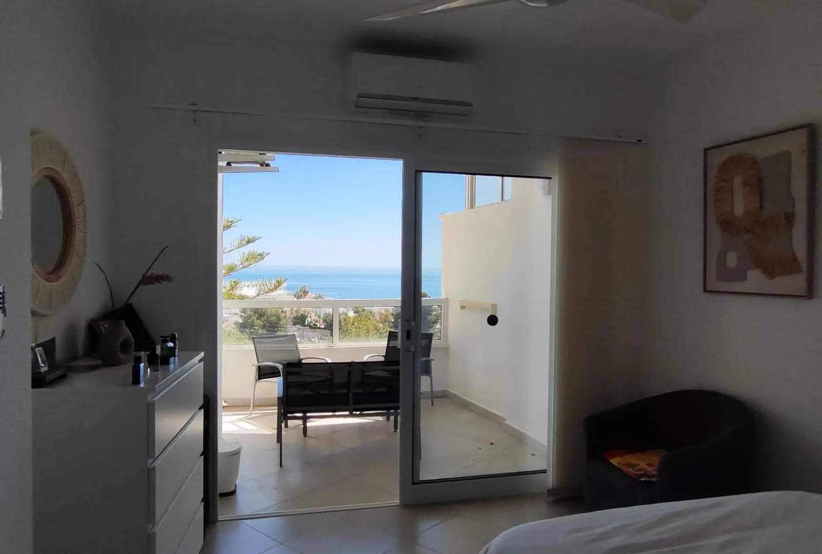 Alessandra 2 Sea View Apartment Fuengirola